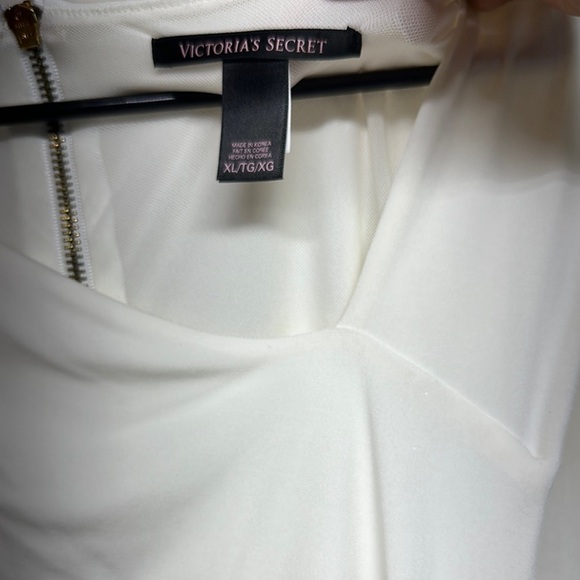 Victoria's Secret Cream Asymmetrical Ruched Sheath Dress - Picture 5 of 9